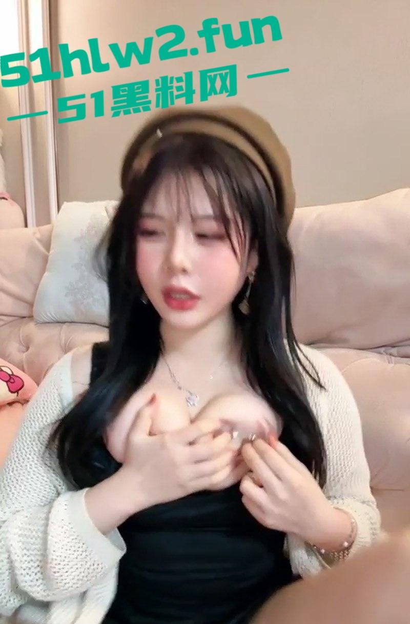 超美主播【猪猪侠 】彻底沦陷 从擦边主播到色情黄播 用震动笔自慰到高潮 淫水潮喷湿透床单! 第1张 超美主播【猪猪侠 】彻底沦陷 从擦边主播到色情黄播 用震动笔自慰到高潮 淫水潮喷湿透床单! 第1张