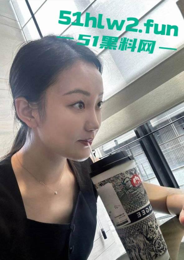 星河地产常州分公司总经理【吴健】与销售主管【刘语娇】及销售们玩群P,兴奋过度引发心梗去世。 第6张 星河地产常州分公司总经理【吴健】与销售主管【刘语娇】及销售们玩群P,兴奋过度引发心梗去世。 第6张