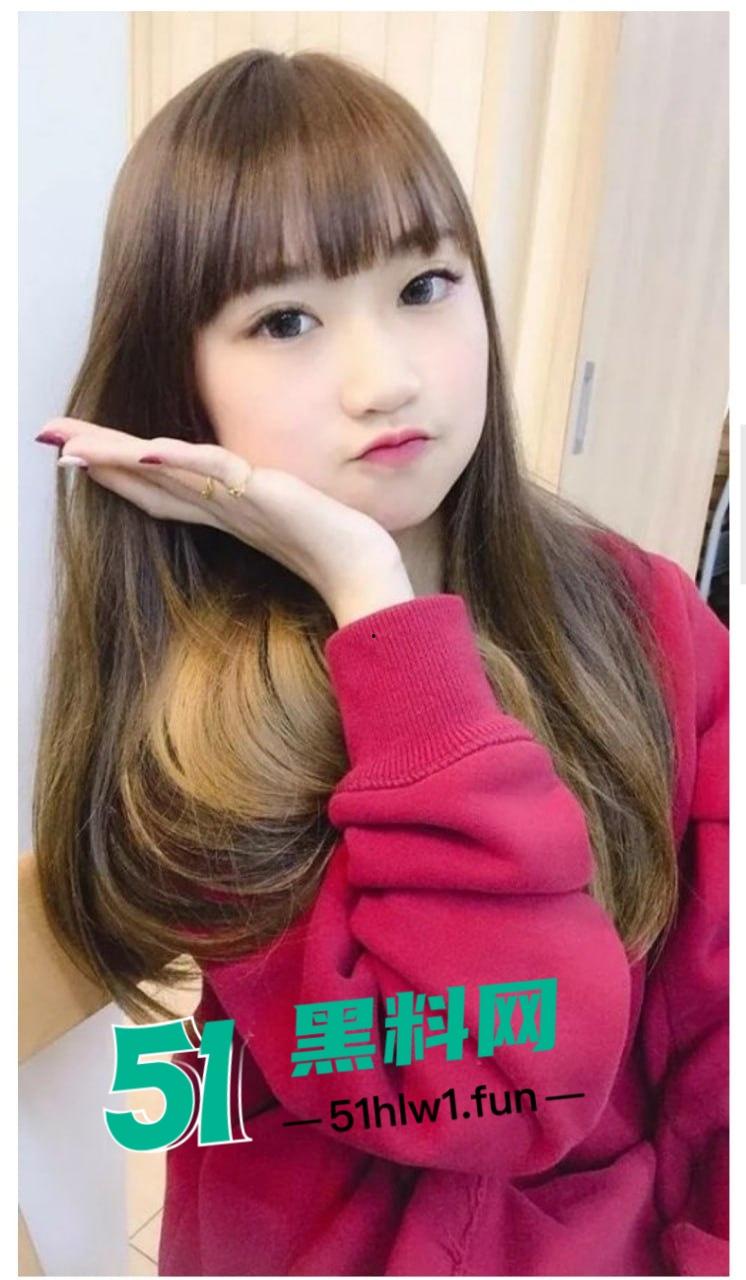 辽宁大学母狗【陈莹】大奶肥臀骚母狗,平时打扮起来还挺耐看的,但骚劲全校第一 出名的校园公交车做爱视频流出。 第7张 辽宁大学母狗【陈莹】大奶肥臀骚母狗,平时打扮起来还挺耐看的,但骚劲全校第一 出名的校园公交车做爱视频流出。 第7张