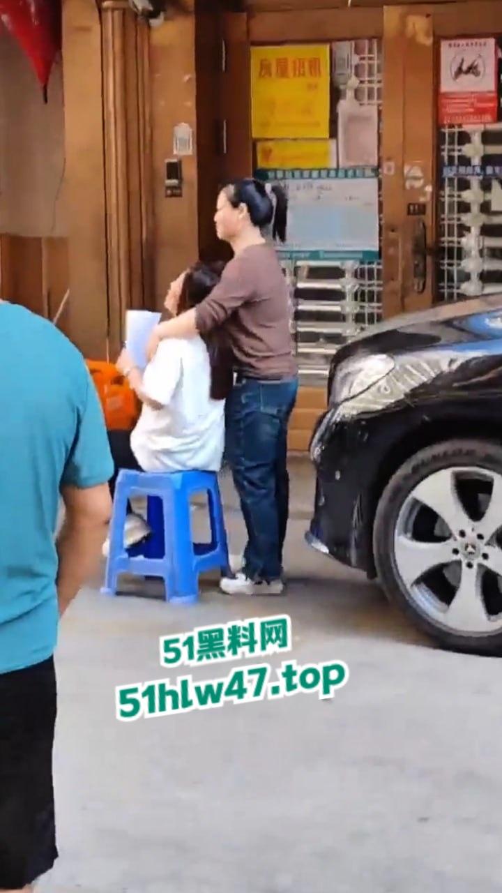 深圳龙华奸杀分尸事件，在富联新村二区39栋独居少女被踩点，抢劫全部钱财后将其奸杀分尸。  第3张