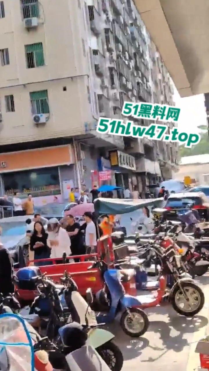 深圳龙华奸杀分尸事件，在富联新村二区39栋独居少女被踩点，抢劫全部钱财后将其奸杀分尸。  第8张