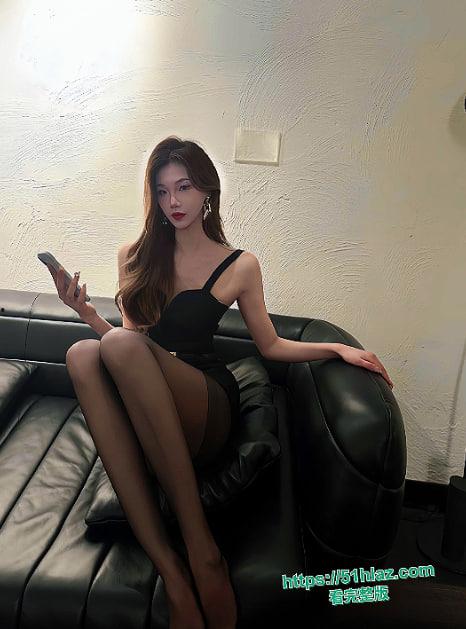 武汉小杨哥最新女主小爱合集流出 颜值爆表身材炸裂 从大胆露出到骑乘激情 再到KTV车震口活 场景花样百出 第5张 武汉小杨哥最新女主小爱合集流出 颜值爆表身材炸裂 从大胆露出到骑乘激情 再到KTV车震口活 场景花样百出 第5张