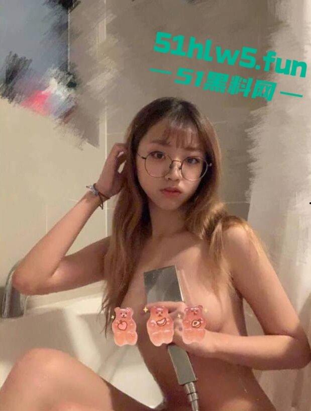 顶级身材母狗【黄乐婷】早期调教视图流出,绝美颜值性感尤物,婚后被金主曝光。 第1张 顶级身材母狗【黄乐婷】早期调教视图流出,绝美颜值性感尤物,婚后被金主曝光。 第1张