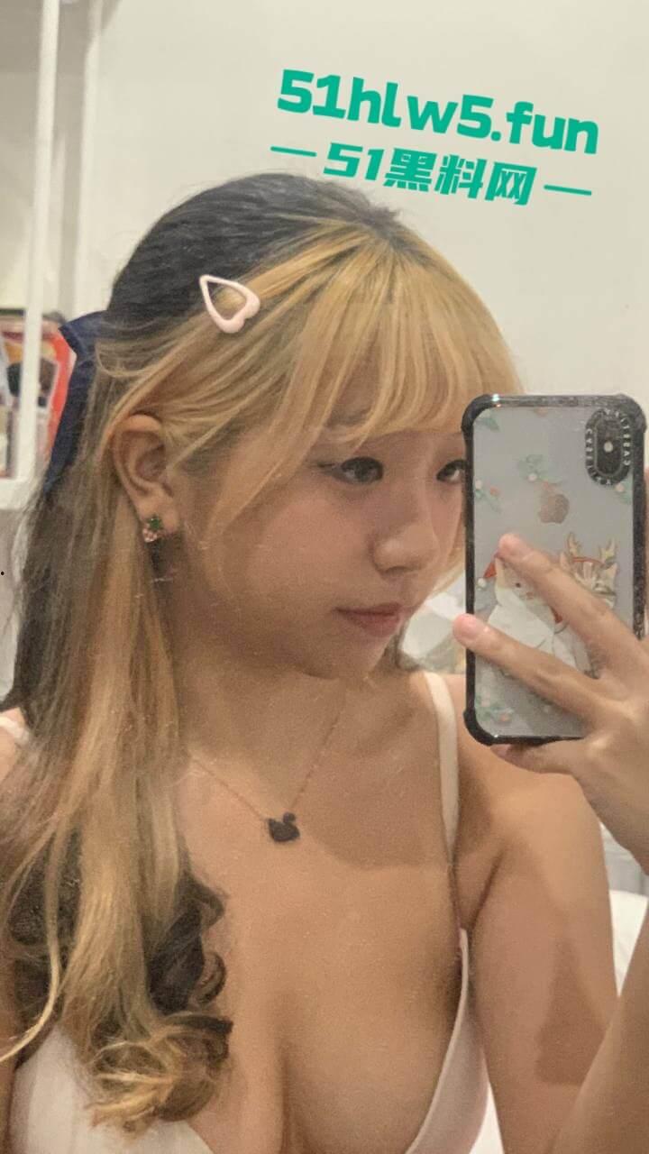 顶级身材母狗【黄乐婷】早期调教视图流出,绝美颜值性感尤物,婚后被金主曝光。 第5张 顶级身材母狗【黄乐婷】早期调教视图流出,绝美颜值性感尤物,婚后被金主曝光。 第5张