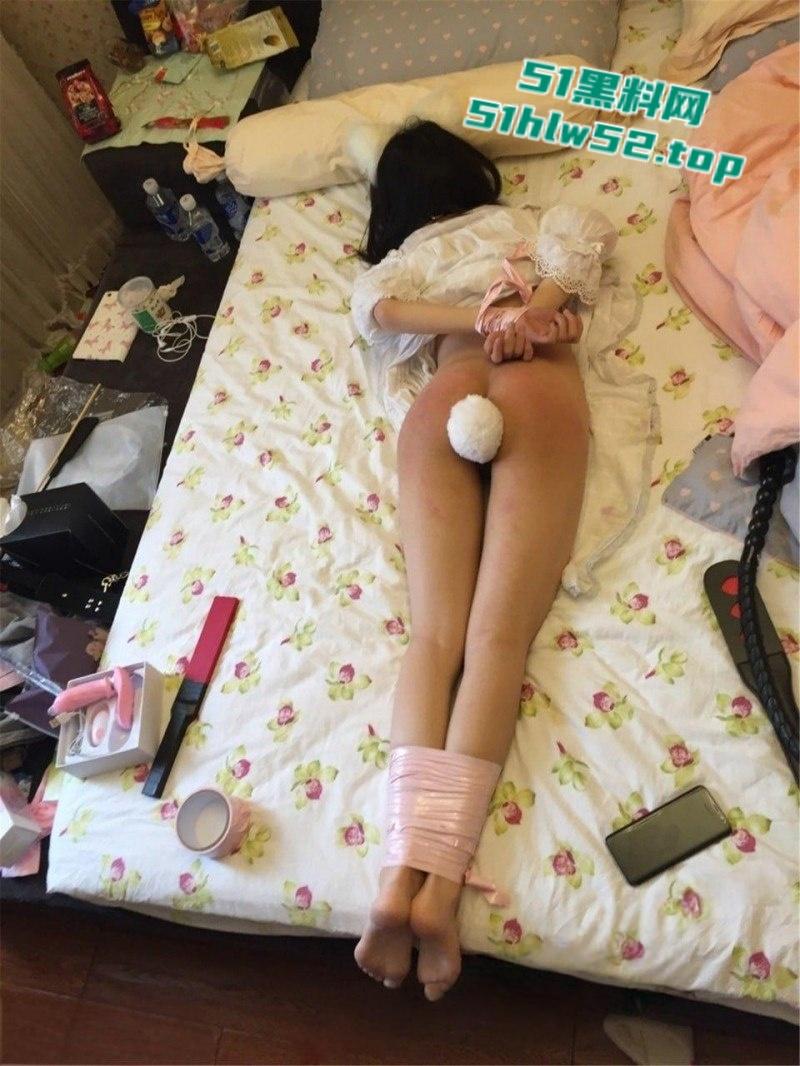 安徽六安皖西学院【邹芳婷】分手后无缝链接疯狂约炮，惨遭前男友报复曝光大量不雅私拍！  第5张