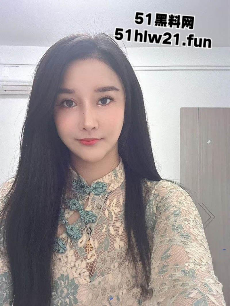 上海反差人妻【叶沐晓】高颜值性感反差骚妇,背着老公偷情出轨彻底堕落成炮友的极品母狗! 第6张 上海反差人妻【叶沐晓】高颜值性感反差骚妇,背着老公偷情出轨彻底堕落成炮友的极品母狗! 第6张