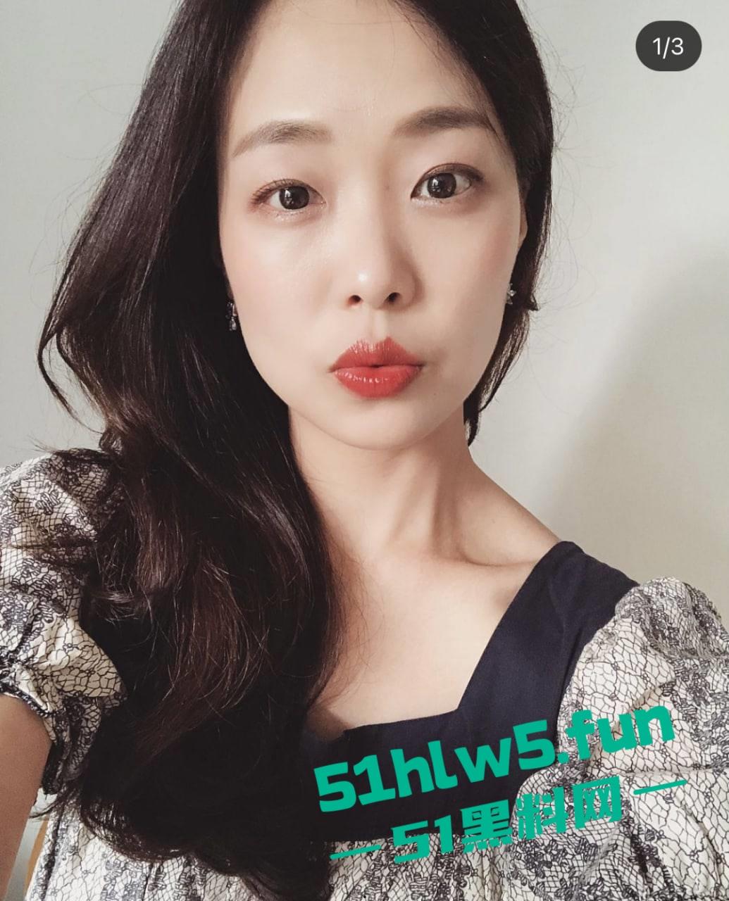 乱伦系列之小姨子，寂寞妻妹吮指揉奶勾引姐夫激情肏穴，口爆吞精表情极其淫荡欠操。  第10张