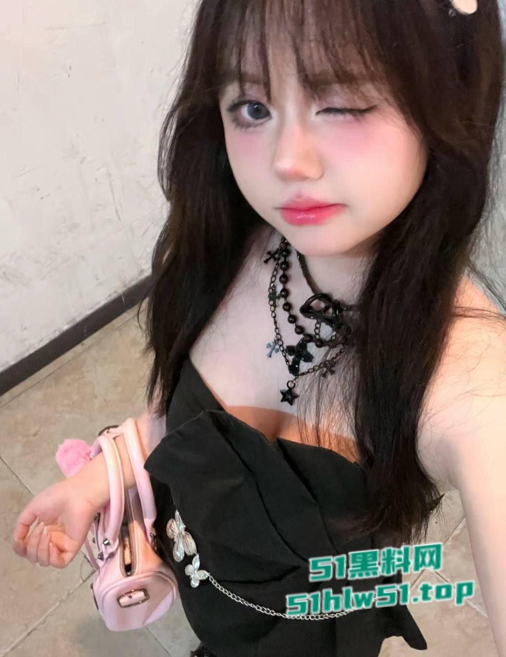 瓜友投稿杭州【李淑研】积目聊到的性感炮友，身材娇小丰满性欲极强 大奶臀翘已把瓜友榨干！  第9张