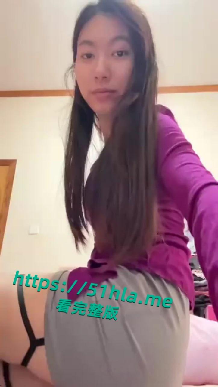 抖音极品网红【Loioeei】做爱视频流出,各种制服展示诱人身材,翘臀撅起嫩逼被后入疯狂爆操! 第4张 抖音极品网红【Loioeei】做爱视频流出,各种制服展示诱人身材,翘臀撅起嫩逼被后入疯狂爆操! 第4张