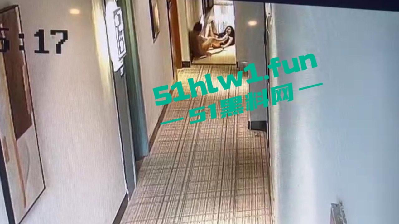 大神附近约炮长腿学生妹,因为鸡巴太大太猛,给小姐姐操跑了,还被强行拉回来继续操,小姐姐直接选择报警。 第7张 大神附近约炮长腿学生妹,因为鸡巴太大太猛,给小姐姐操跑了,还被强行拉回来继续操,小姐姐直接选择报警。 第7张