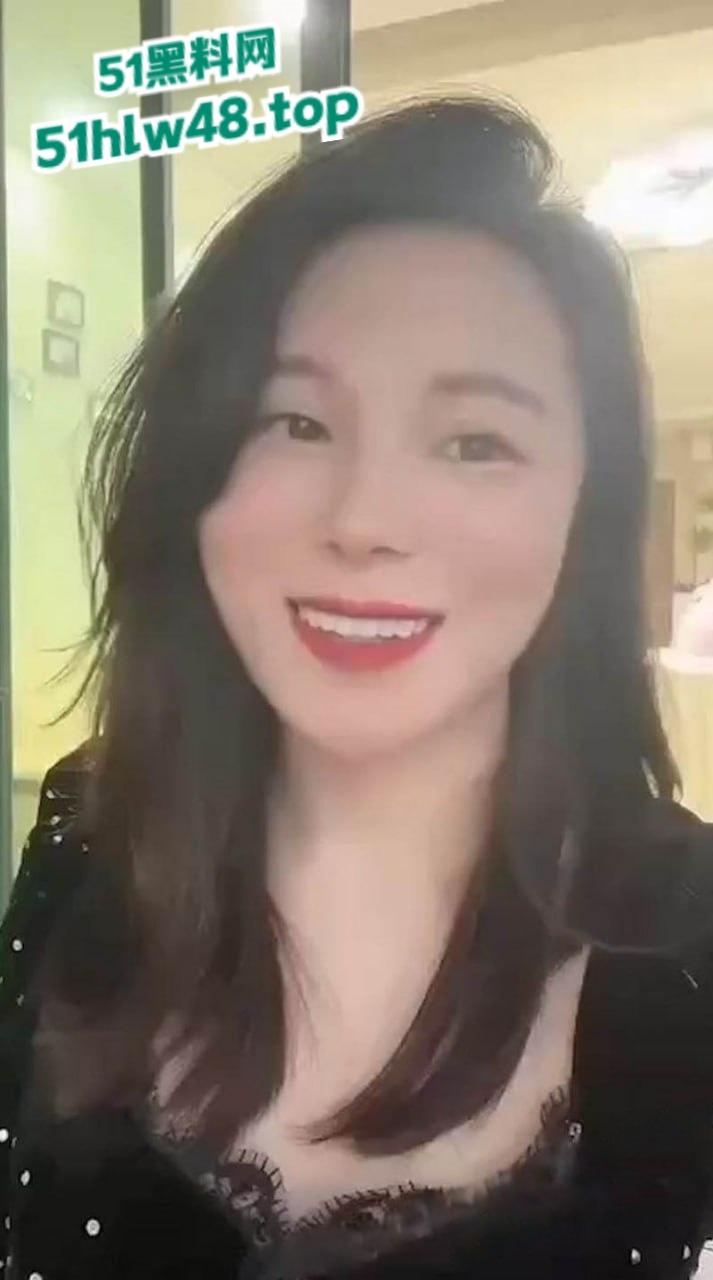 奔驰群友会绿帽男,公开老婆偷情记录,结婚15年骚鸡竟出轨多人,背着老公成为别人性奴。 第6张 奔驰群友会绿帽男,公开老婆偷情记录,结婚15年骚鸡竟出轨多人,背着老公成为别人性奴。 第6张