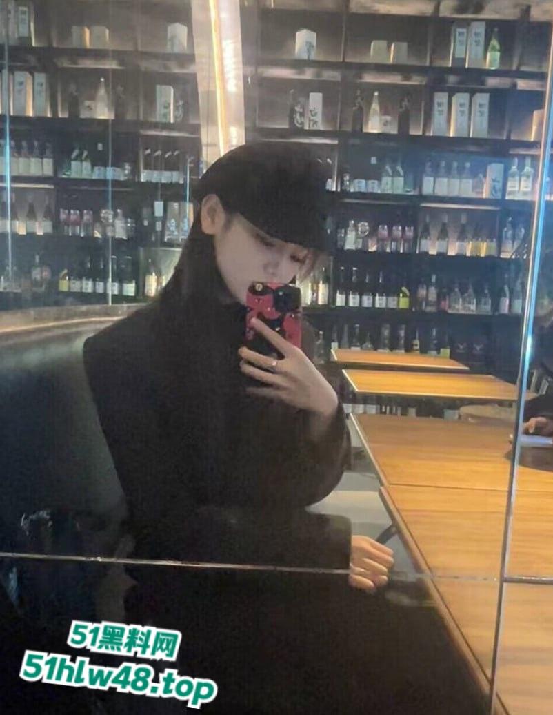 广东艺术学院【李玉婷】清纯嫩妹女神,男友视频玩嗨彻底放飞自我,全裸上阵骚话不停。 第1张 广东艺术学院【李玉婷】清纯嫩妹女神,男友视频玩嗨彻底放飞自我,全裸上阵骚话不停。 第1张