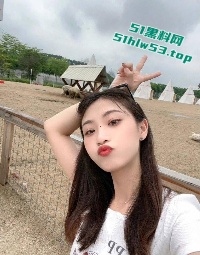 河北唐山新婚少妇【吴蕾云】结婚仅半年就出轨成性被老公发现离婚后，曝光性爱私拍！  第3张