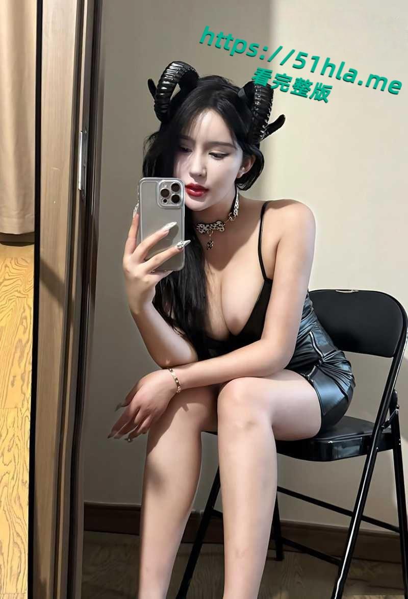 抖音网红【小圆子】大尺度福利视频流出,巨乳蜜桃臀完美梨型身材,情趣内衣秀尺度拉满性感曲线超诱人! 第1张 抖音网红【小圆子】大尺度福利视频流出,巨乳蜜桃臀完美梨型身材,情趣内衣秀尺度拉满性感曲线超诱人! 第1张