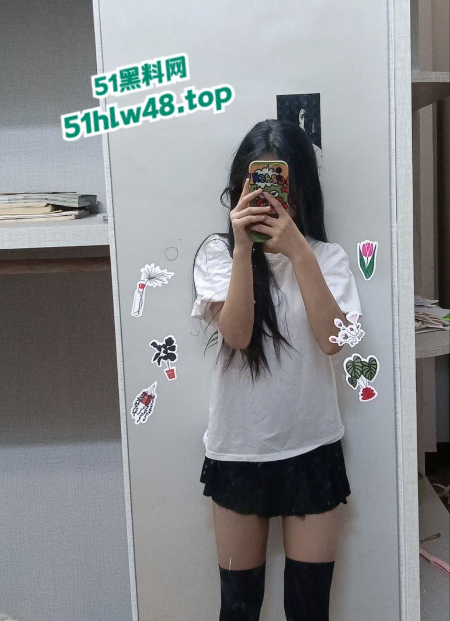 广东艺术学院【李玉婷】清纯嫩妹女神,男友视频玩嗨彻底放飞自我,全裸上阵骚话不停。 第7张 广东艺术学院【李玉婷】清纯嫩妹女神,男友视频玩嗨彻底放飞自我,全裸上阵骚话不停。 第7张