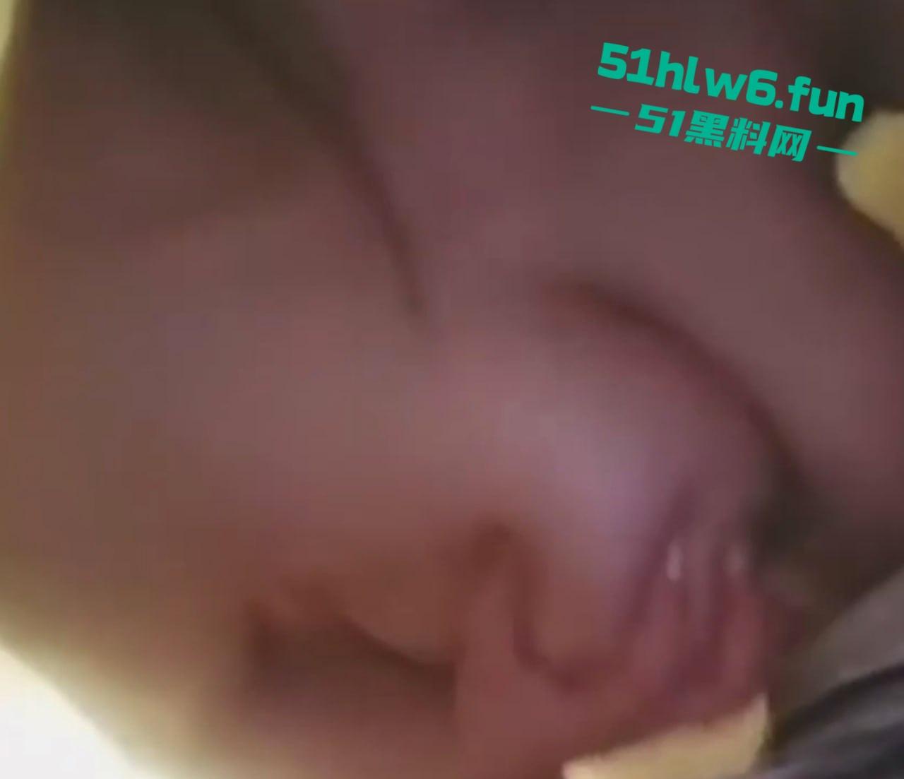 抖音反差元气美少女【full77】又纯又欲小母狗自慰性爱视频泄密,果然看起来约单纯床上约淫荡! 第4张 抖音反差元气美少女【full77】又纯又欲小母狗自慰性爱视频泄密,果然看起来约单纯床上约淫荡! 第4张