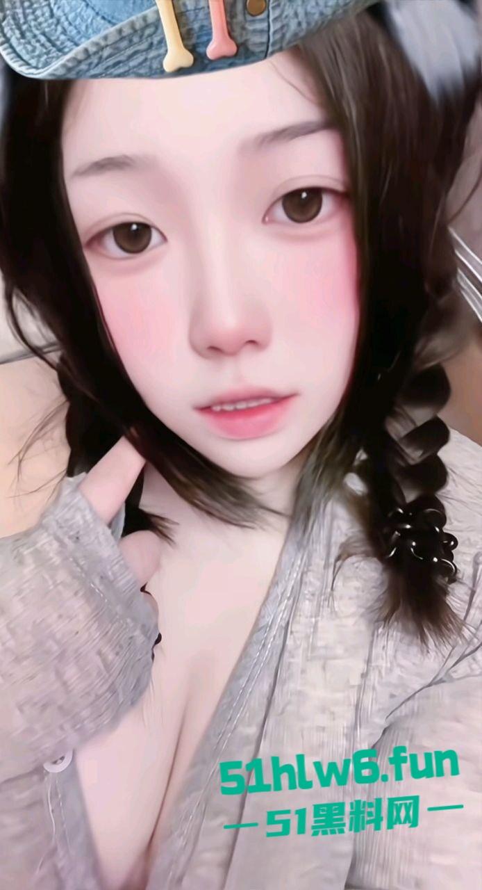 抖音反差元气美少女【full77】又纯又欲小母狗自慰性爱视频泄密,果然看起来约单纯床上约淫荡! 第5张 抖音反差元气美少女【full77】又纯又欲小母狗自慰性爱视频泄密,果然看起来约单纯床上约淫荡! 第5张