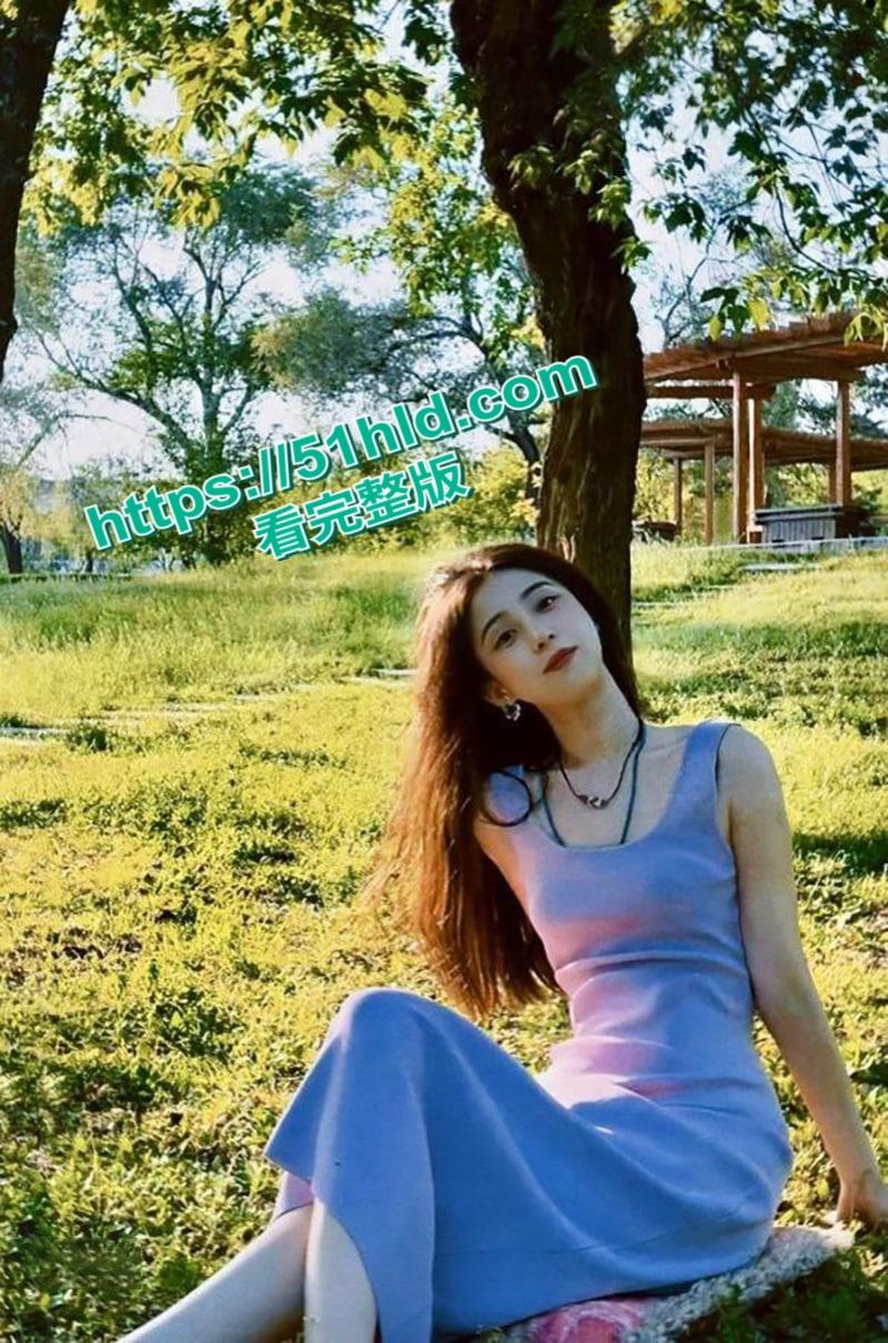 西安音乐学院【陈蓉】约炮前男友视频被现任怒爆,口交熟练技术肥臀巨乳爆辣身材,简直就是极品炮架! 第1张 西安音乐学院【陈蓉】约炮前男友视频被现任怒爆,口交熟练技术肥臀巨乳爆辣身材,简直就是极品炮架! 第1张