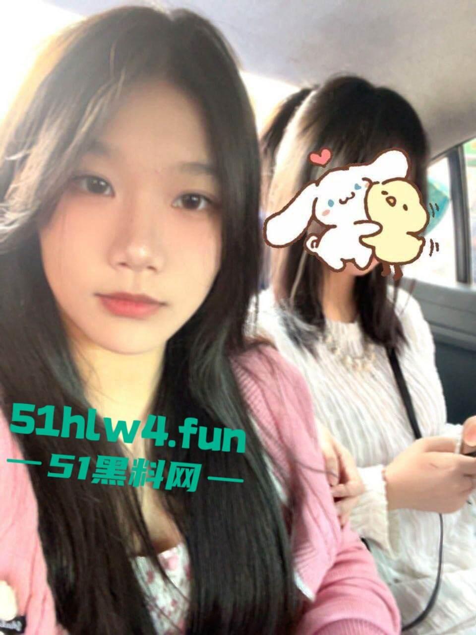 抖音同城撩骚，认识的反差学生妹【周雨婷】御姐身材嫩妹女神，被大叔调教成母狗性爱自拍流出。  第5张