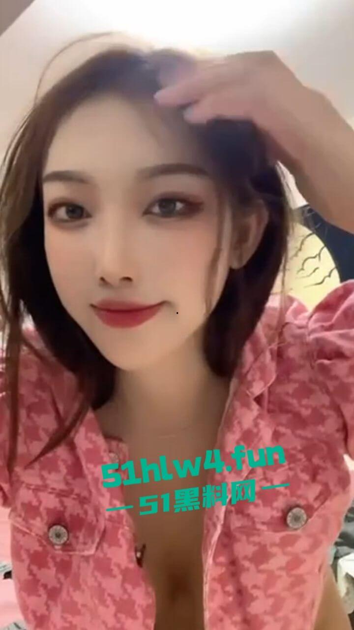 绝美颜值【夜宵789】身材高挑美腿性感女神,蜂腰巨乳蜜桃臀诱惑自拍福利流出。 第6张 绝美颜值【夜宵789】身材高挑美腿性感女神,蜂腰巨乳蜜桃臀诱惑自拍福利流出。 第6张