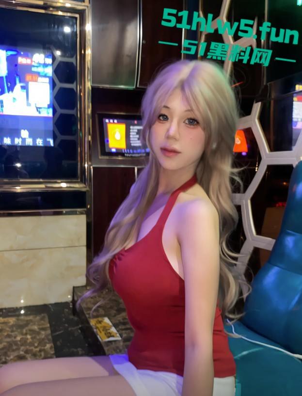 完美身材女研究生【张馨颖】白天是高冷学霸御姐,晚上秒变性感辣妹背着男友约炮体育生,激情爆操内射骚穴。 第10张 完美身材女研究生【张馨颖】白天是高冷学霸御姐,晚上秒变性感辣妹背着男友约炮体育生,激情爆操内射骚穴。 第10张