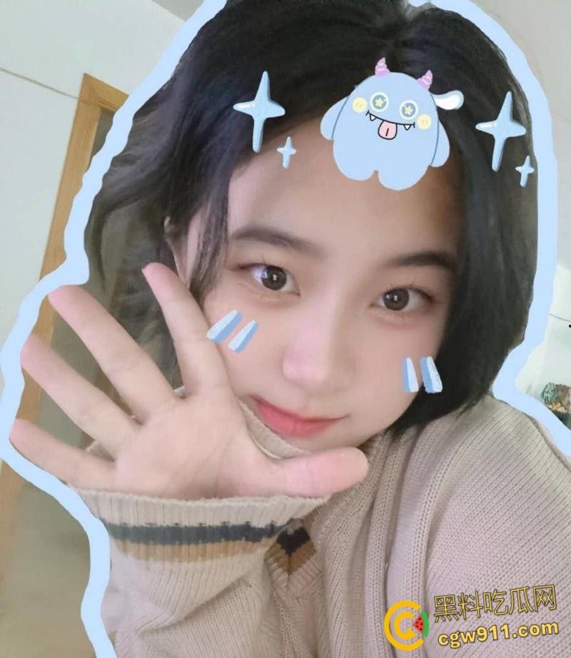 河南洛阳嫩妹【高丽丽】,背着男友偷吃禁果,极品骚穴被大鸡巴狂操,全程露脸高潮到喷汁失神 ! 第4张 河南洛阳嫩妹【高丽丽】,背着男友偷吃禁果,极品骚穴被大鸡巴狂操,全程露脸高潮到喷汁失神 ! 第4张