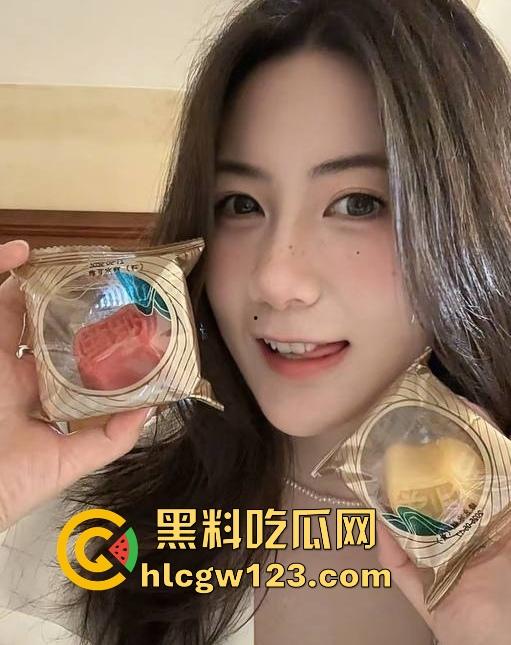 约炮抖音极品极品小博主【比极星】绝美颜值核弹巨乳 无套进入 内射完还不满足请求着金主再来一次！  第10张