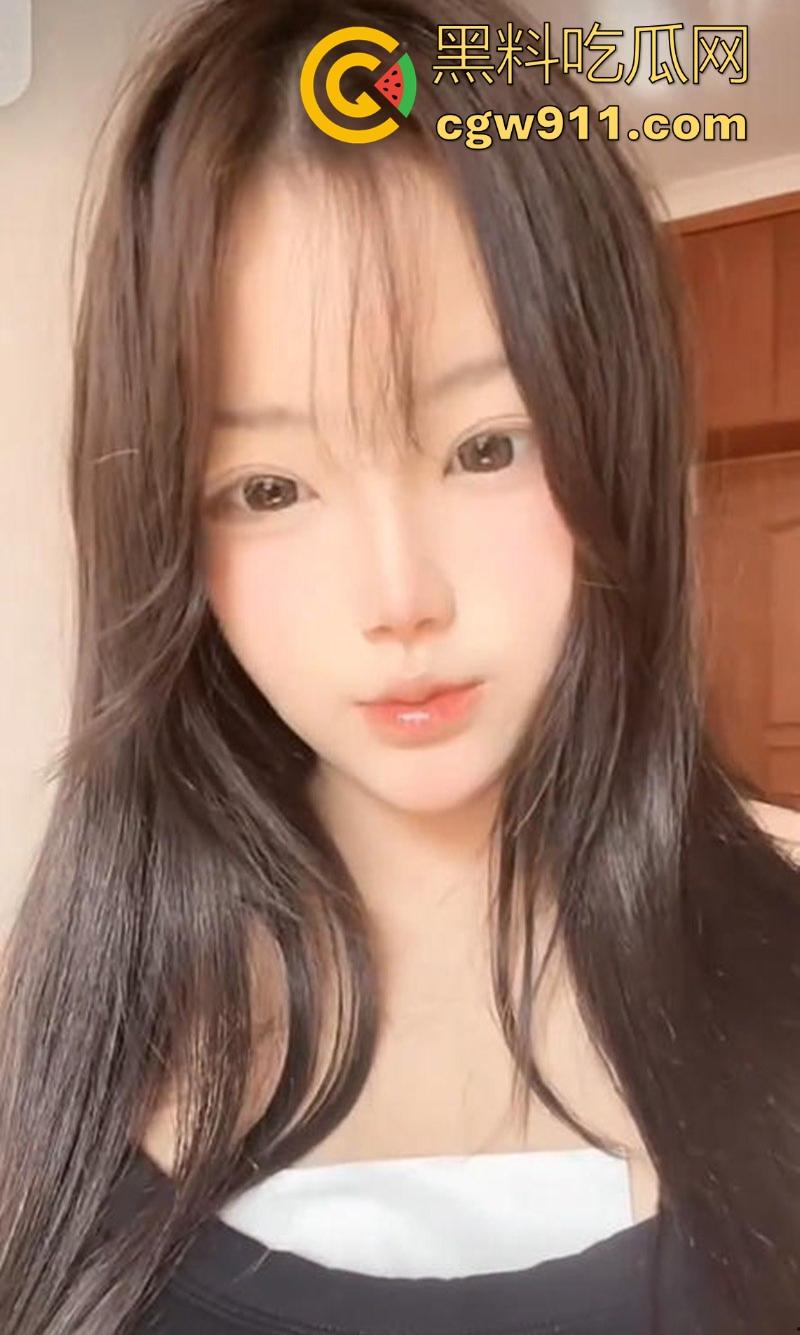 抖音巨乳网红【熊冰寒】美乳自慰私拍曝光，甜美可爱巨乳身材，三点粉嫩逆天豪乳，恨不得扑上去一口吞没！  第5张