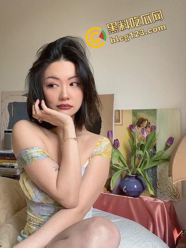 广州极品大奶美女出轨偷情，自抠淫穴高潮迭起，暴力抽插让她潮吹连连！  第5张