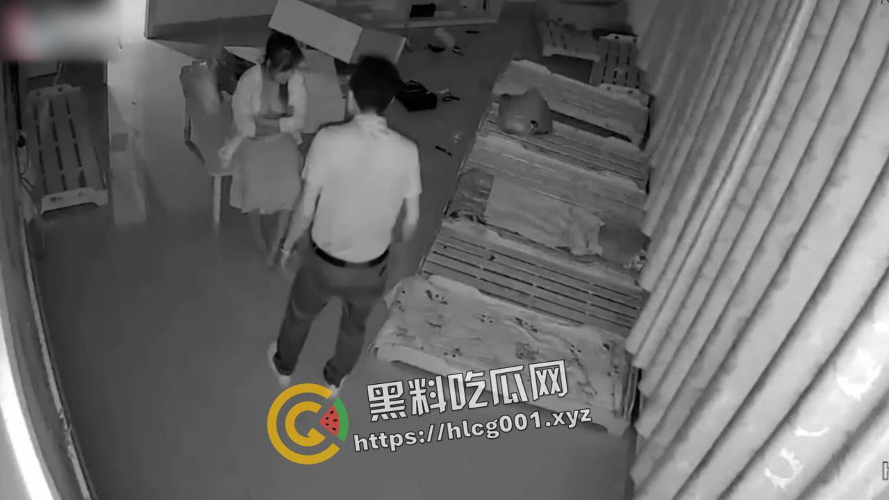 真实强奸！吸毒男友闯进幼儿园强奸幼师前女友 满屋乱草 小孩的床都搞塌了 真狠人啊  第1张