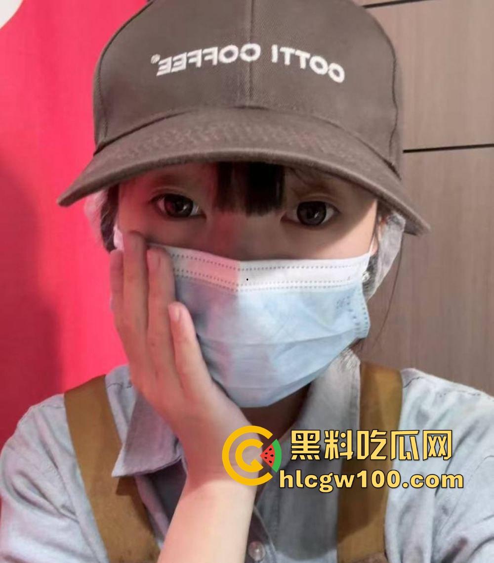 19岁学生骚婊【邵丽燏】土豪网调视频流出，乖乖掰逼拍内裤完成羞耻任务，小母狗本色暴露，真他妈骚到极致！  第10张