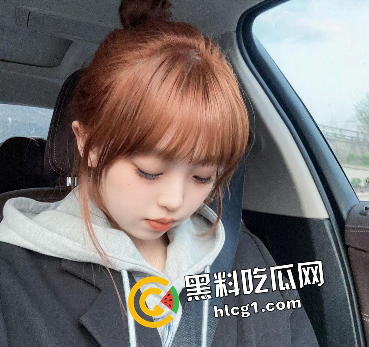 日系可爱眼镜妹！全自动小只马人形飞机杯 敏感体质被操到喷射乱叫  第3张