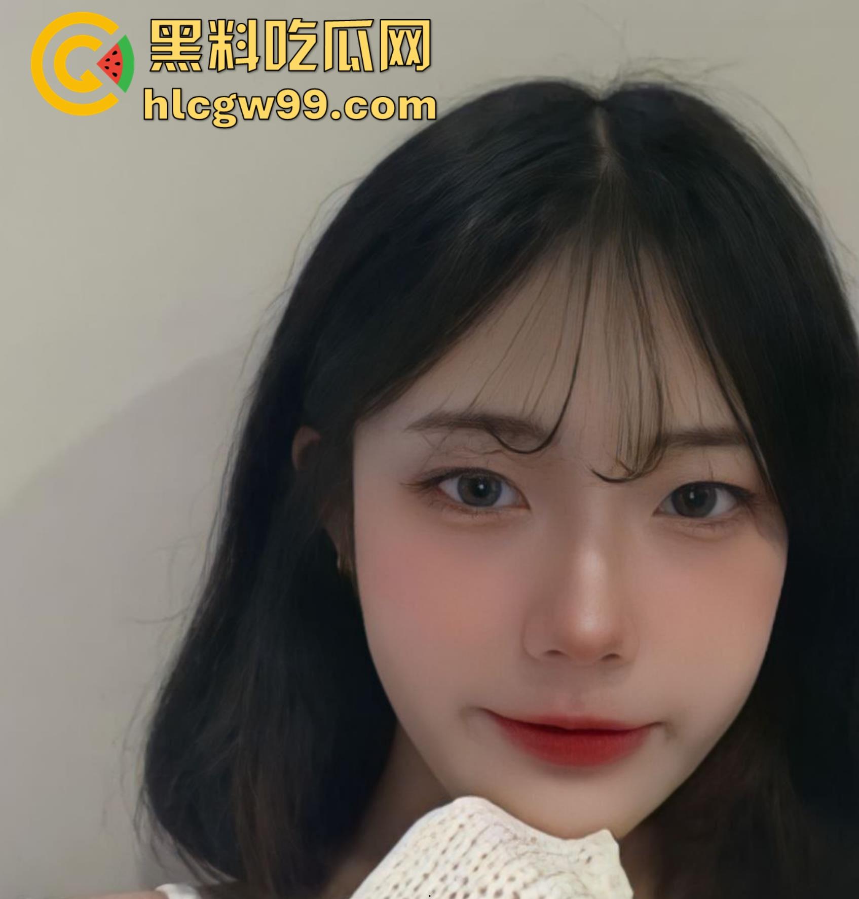 广西学院清纯学妹【钟雨】性爱视频曝光，扭腰翘臀淫荡至极，骚劲毕露像极欠操的母狗！  第1张