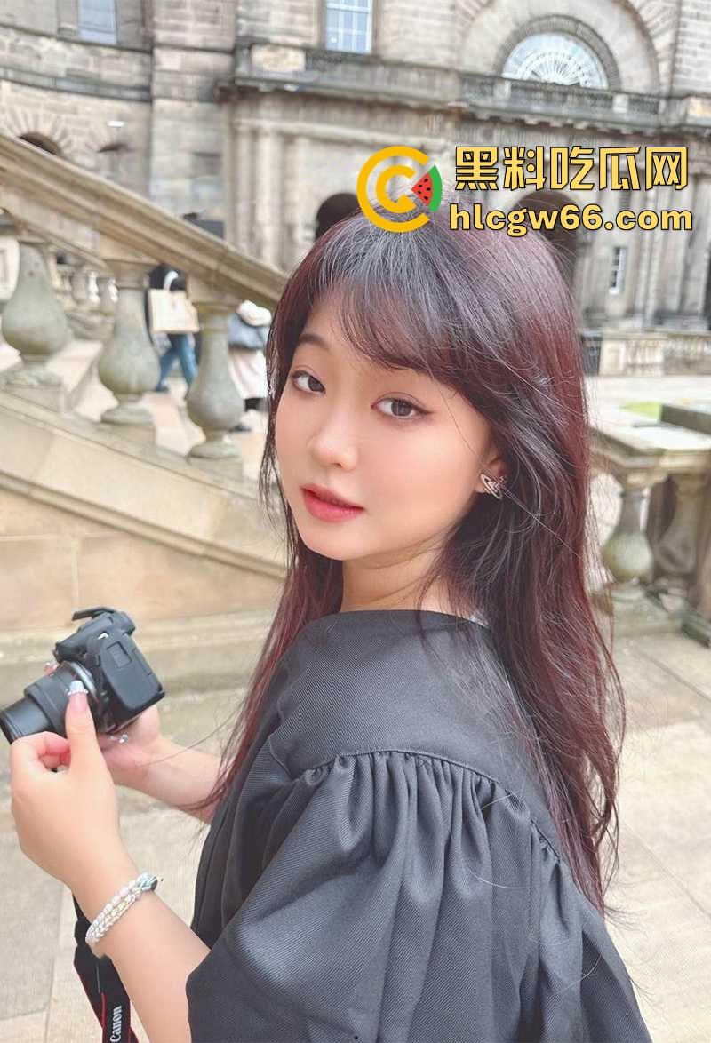 四川极品美妞【李玉婷】身材完美床技高超小母狗 被绿帽男友和好兄弟前后夹击 双洞齐开！  第2张