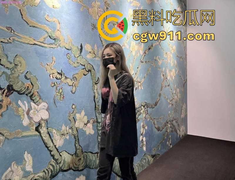 长春巨乳清纯实习女大，私密性爱视频遭渣男泄密！露脸口交骑乘坐屌，后入猛烈抽插，豪乳晃动激情四溢！  第3张