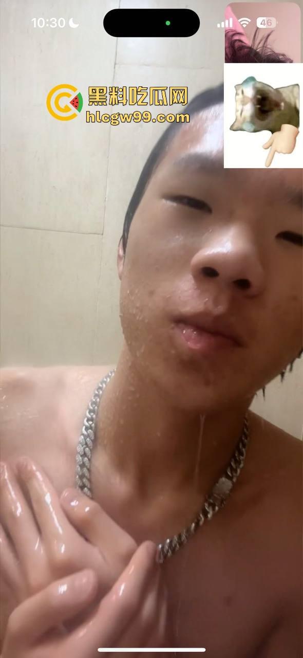 10后狠人【饶智铭】毛都没长齐就带女人回女友家日逼，恋爱期间吃软饭刷信用卡，被锤出轨还让炮友吃避孕药！  第13张