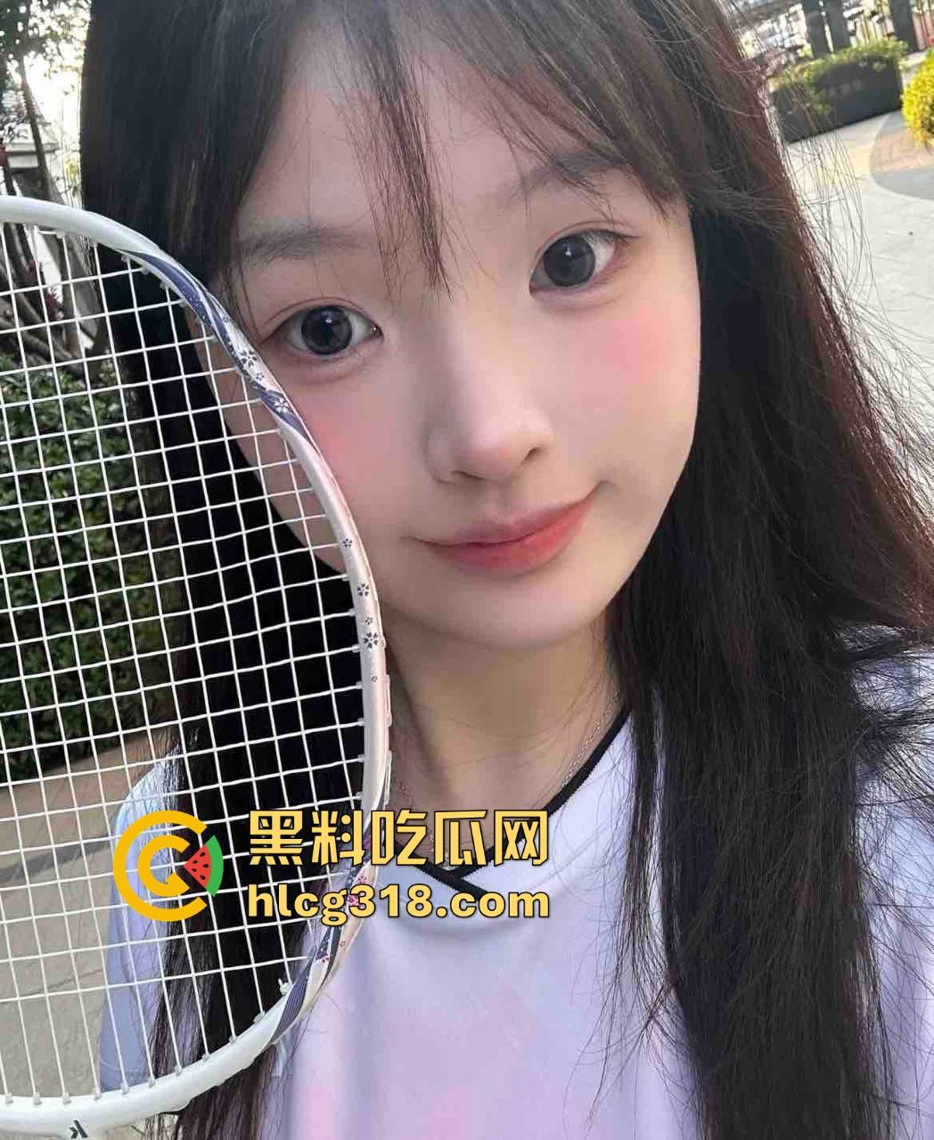 深圳18岁毕业嫩妹刚毕业就当鸡，张口就5000包夜，2500连口都不给，瓜友砸钱要曝光小辣鸡！  第17张