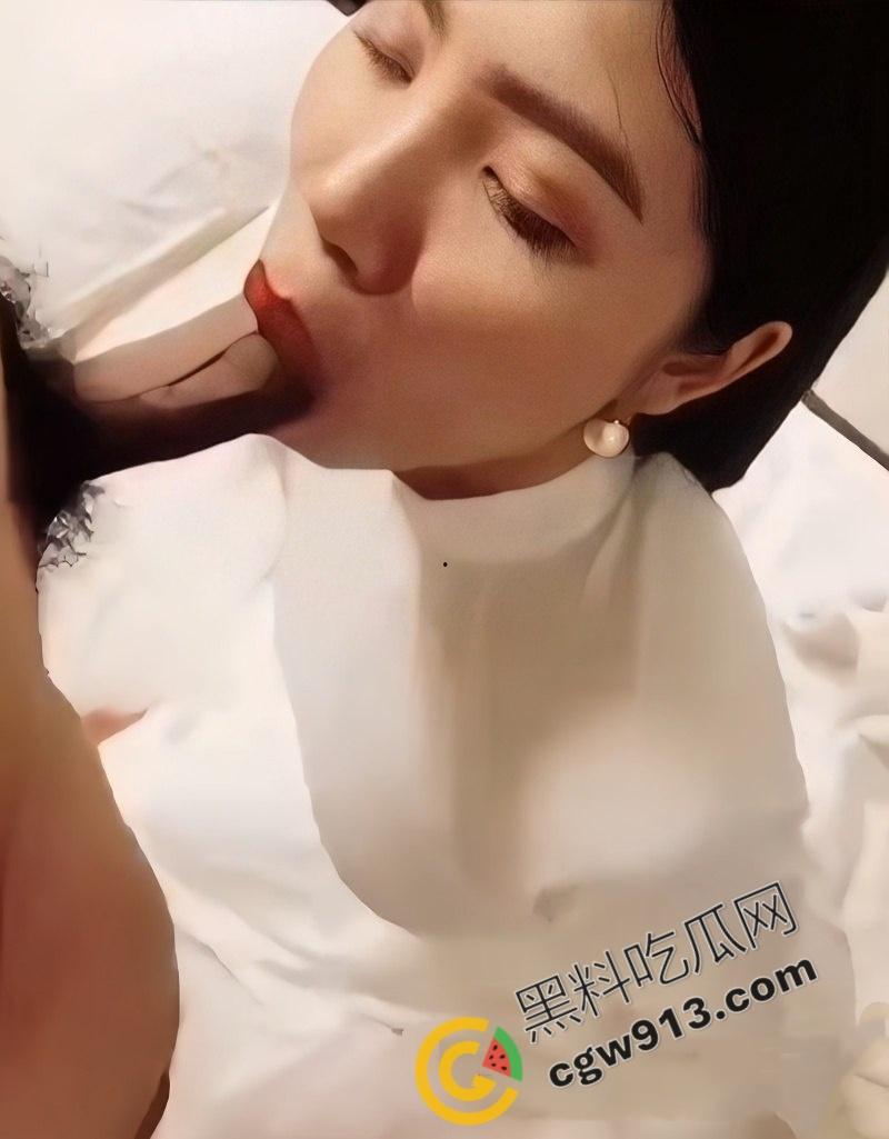 火热辣妈的放纵诱惑！骚母狗妈妈淫态撩人，浪逼被狂操喷汁，高潮浪叫鸡巴硬到炸，欲火焚身爽翻天！  第3张