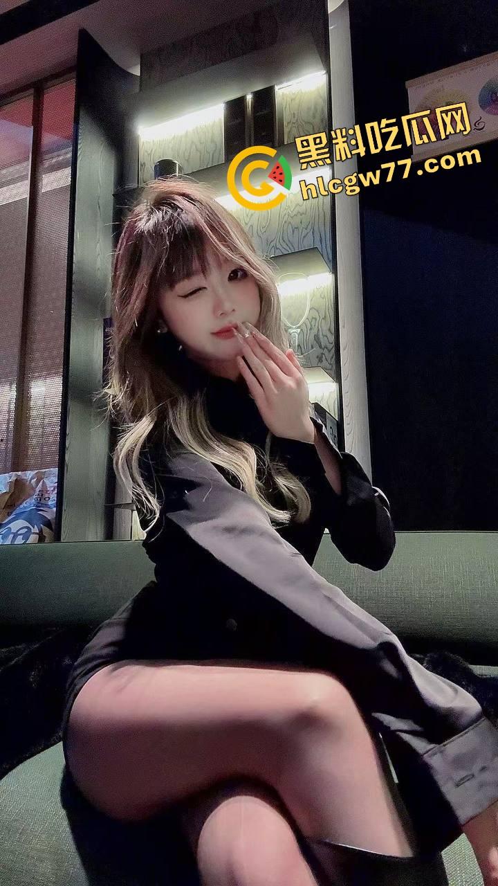 艺术反差婊留学生『田甜』 被带去KTV唱歌喝酒 微醺后带回酒店 没想到迎接她的是无尽的羞辱！  第4张