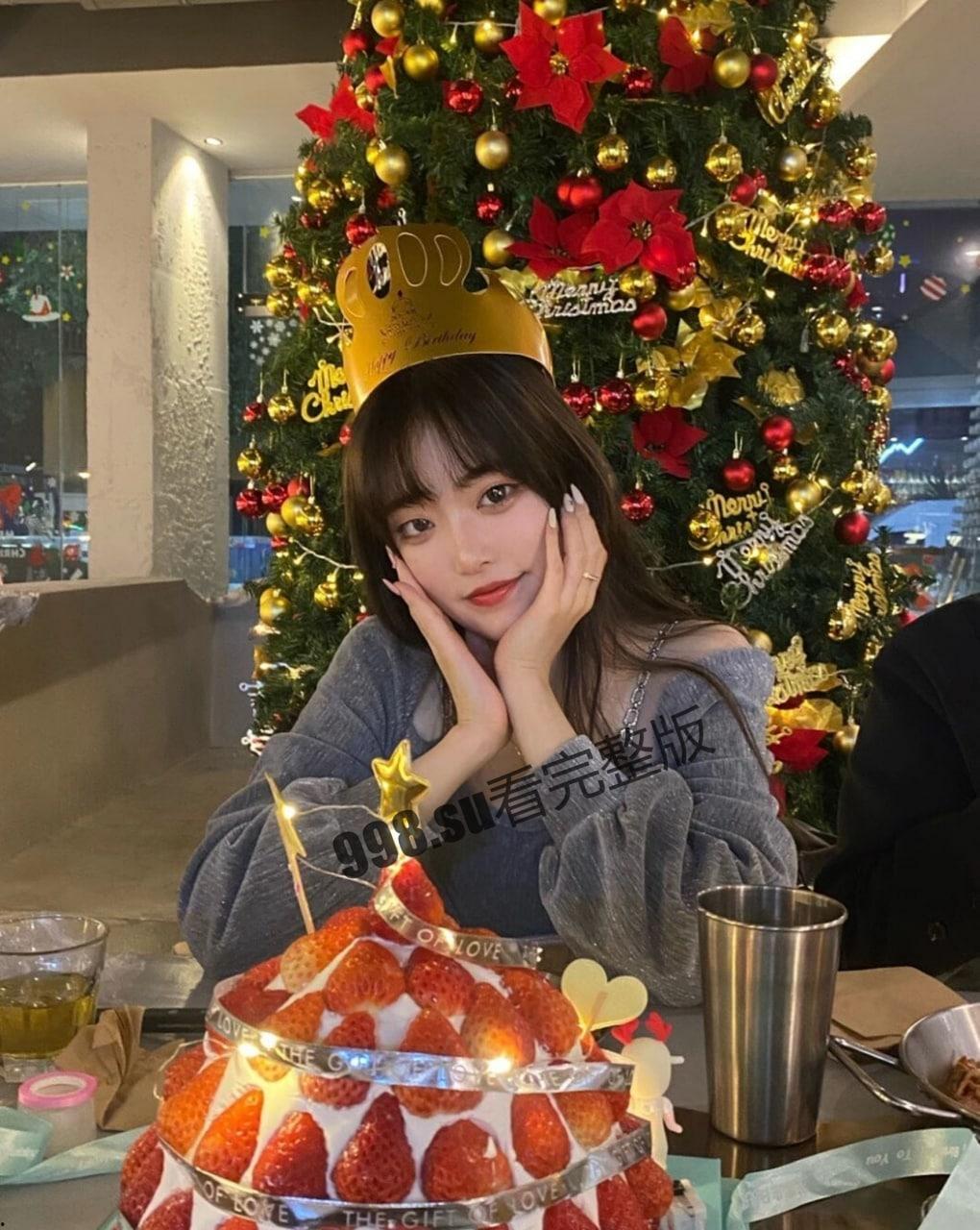 【反差女友】怒插性欲极强的制服女仆女友  第2张