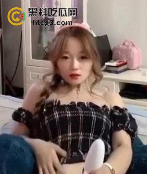 南通女学生直播性爱大秀，激情啪啪引爆抖音！  第5张