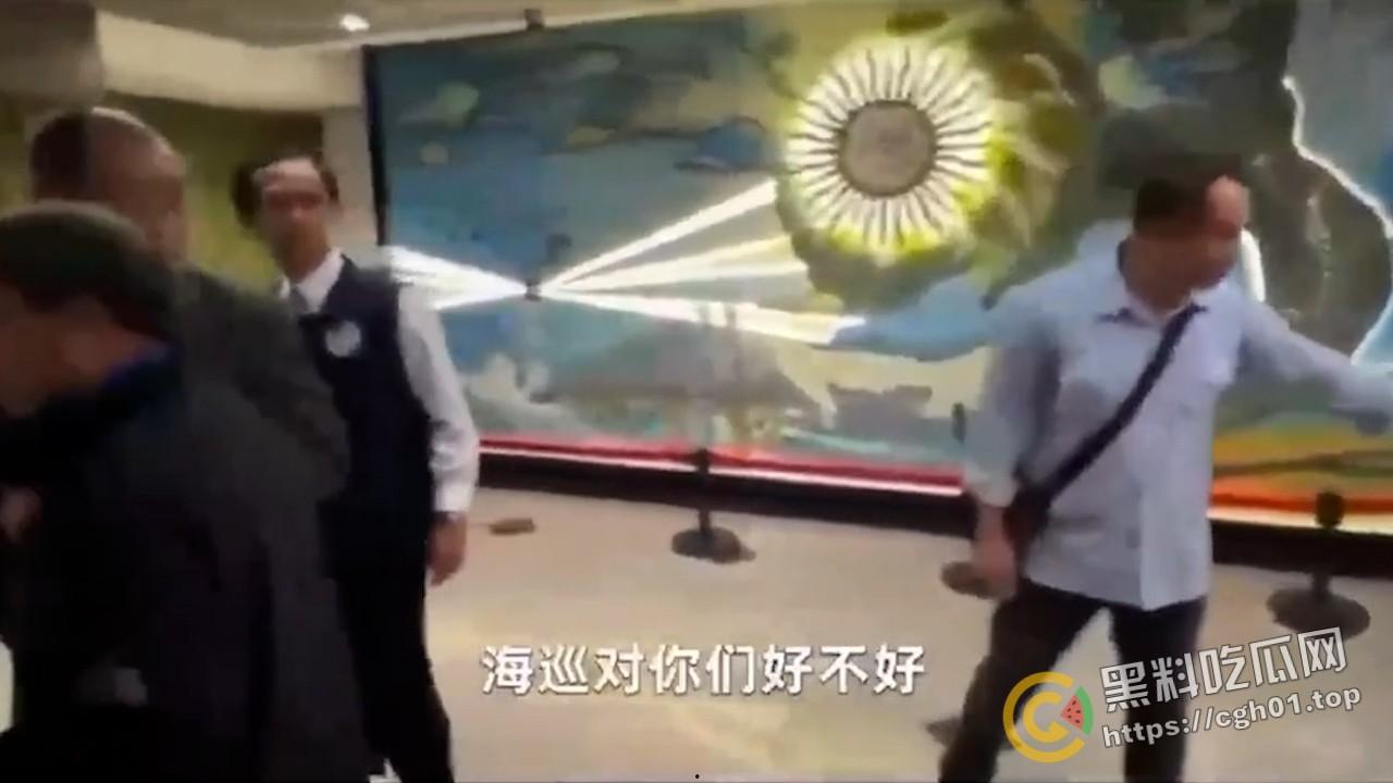 金门大陆渔民溺死事件 东部战区微博评论区被冲 溺死渔民打捞视频已经被删评论流出  第8张