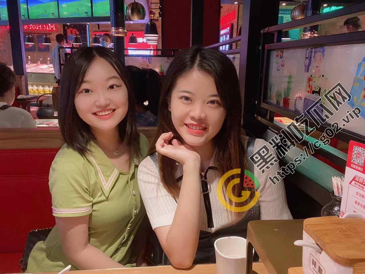 大连财经学院母狗 苏杭 背着男友在校外兼职援交赚外快 极品蝴蝶逼被金主爸爸操到哭  第3张