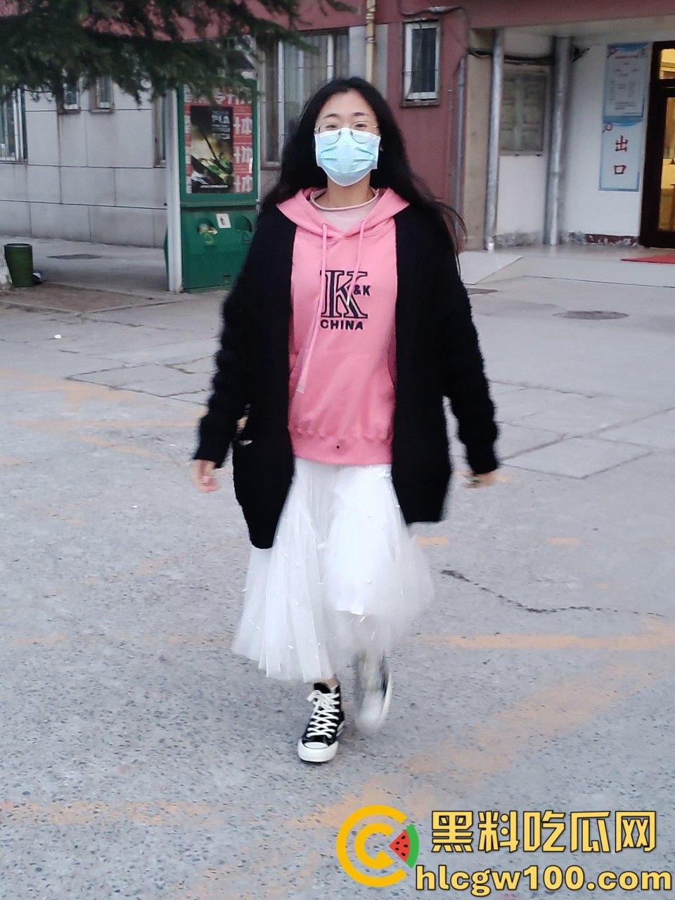 山东农业工程学院反差婊【林晨】,屌丝还在校园墙表白,殊不知你的女神是个淫荡骚母狗 第2张 山东农业工程学院反差婊【林晨】,屌丝还在校园墙表白,殊不知你的女神是个淫荡骚母狗 第2张