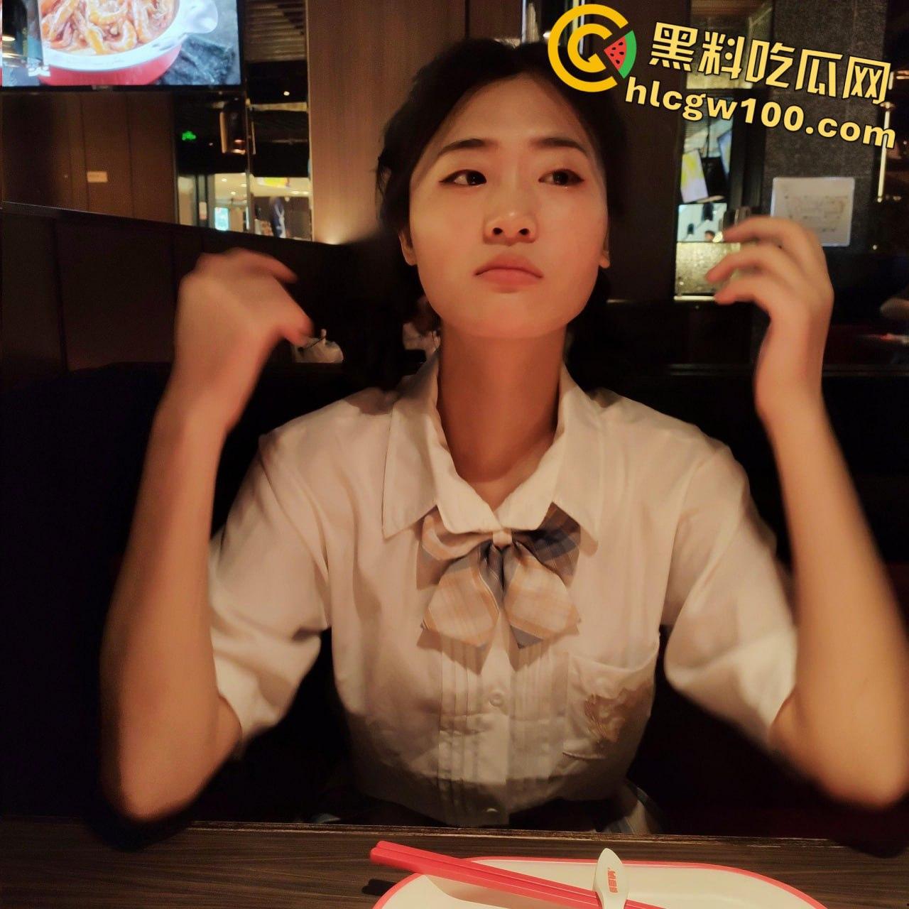 山东农业工程学院反差婊【林晨】,屌丝还在校园墙表白,殊不知你的女神是个淫荡骚母狗 第3张 山东农业工程学院反差婊【林晨】,屌丝还在校园墙表白,殊不知你的女神是个淫荡骚母狗 第3张