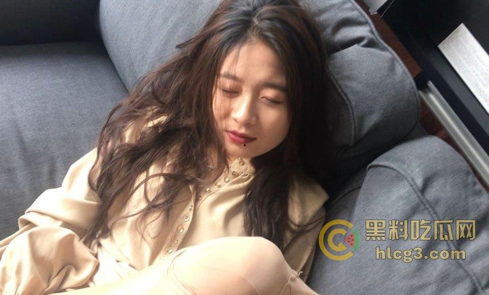 山西师范大学老师「郑少萍」白天教书育人,夜晚变身SM女王!被内射视频曝光,辣眼睛! 第10张 山西师范大学老师「郑少萍」白天教书育人,夜晚变身SM女王!被内射视频曝光,辣眼睛! 第10张