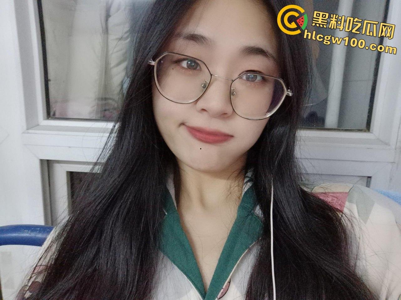 山东农业工程学院反差婊【林晨】,屌丝还在校园墙表白,殊不知你的女神是个淫荡骚母狗 第8张 山东农业工程学院反差婊【林晨】,屌丝还在校园墙表白,殊不知你的女神是个淫荡骚母狗 第8张