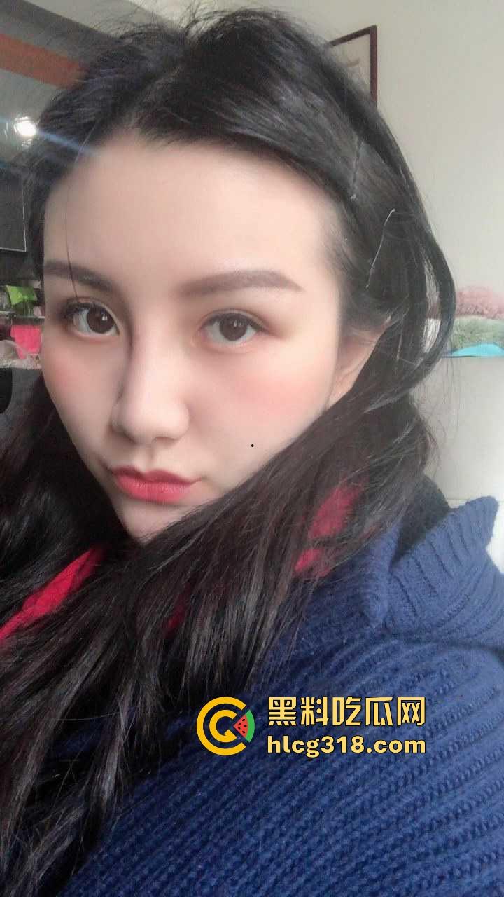 极品熟女少妇【苏畅莹】不良视频曝光，反差人妻在线自慰，巨乳翘臀勾人魂魄，恨不得马上把鸡巴塞进去。  第1张