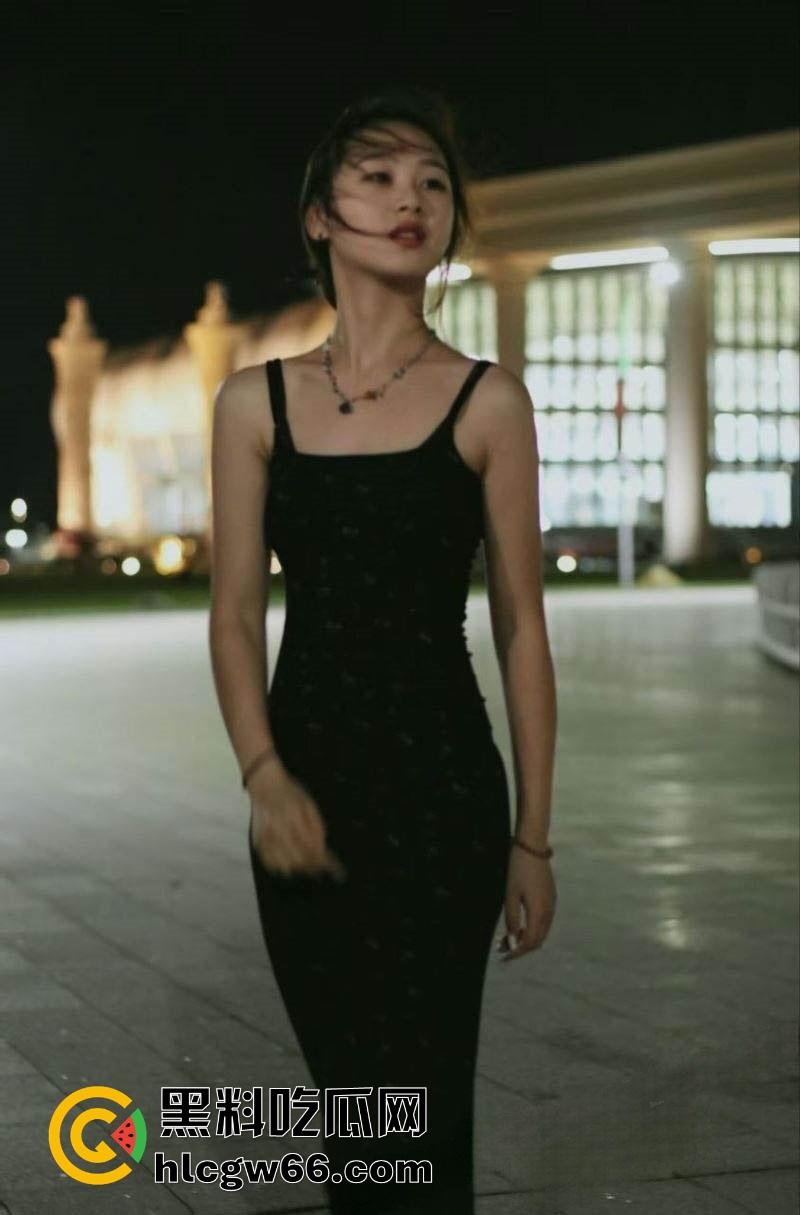 安徽阜阳幼儿师范21岁【杨梦瑶】厕所被同学夺走初夜,嫩逼自慰视频喷水流满地,浪得欠干死! 第3张 安徽阜阳幼儿师范21岁【杨梦瑶】厕所被同学夺走初夜,嫩逼自慰视频喷水流满地,浪得欠干死! 第3张