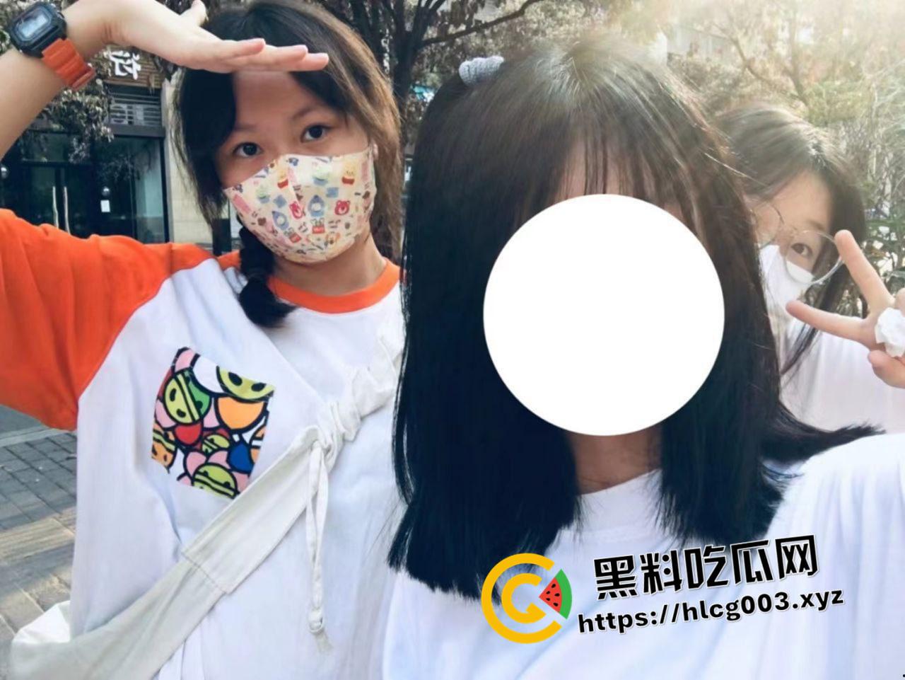 福建高中巨乳妹色诱老师 极品巨乳 珠圆玉润 自慰抠逼视频发给老师被曝光  第3张